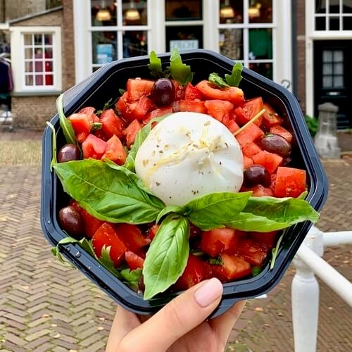 Burrata_e_Pomodoro.jpg