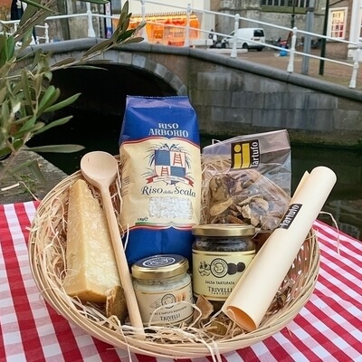 Risotto_al_Tartufo.jpg